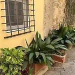San Giorgino Home